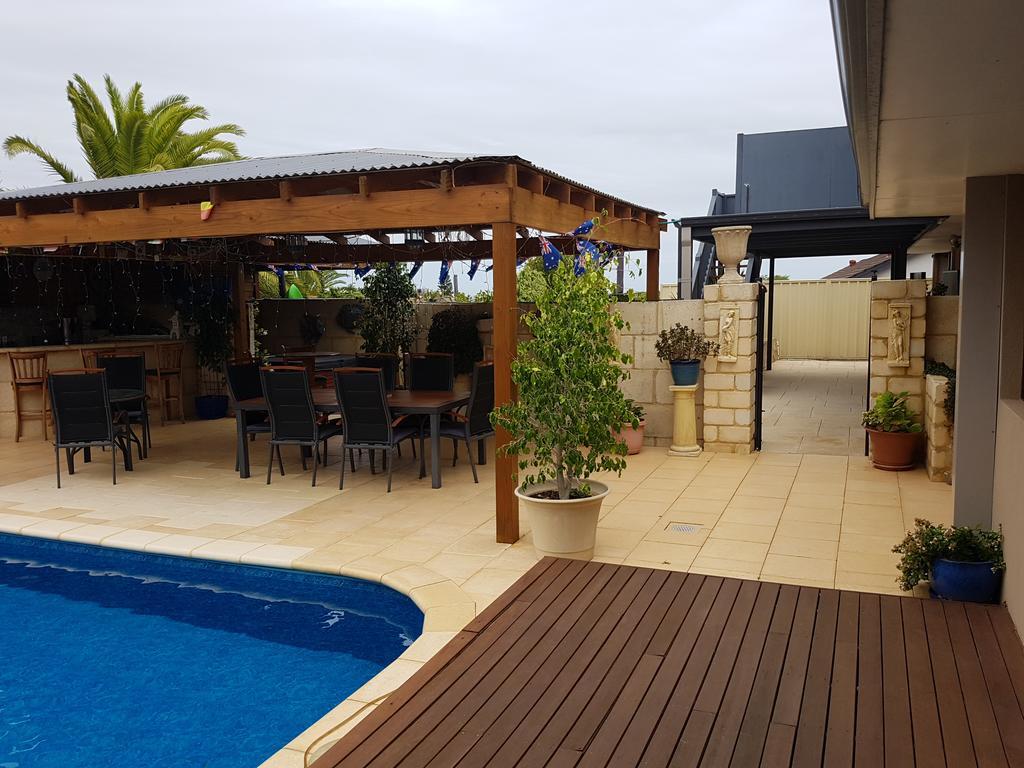 Ocean Reef Homestay Perth Exterior foto